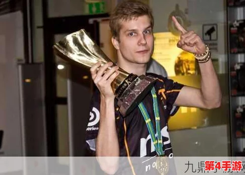 17岁俄罗斯csgo：年轻选手如何在电竞圈崭露头角与挑战自我