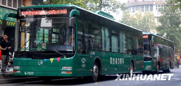 hp公交车灌溉系统几个装修工人,提升城市绿化与环保的创新解决方案 hp公交车灌溉系统几个装修工人,提升城市绿化与环保的创新解决方案