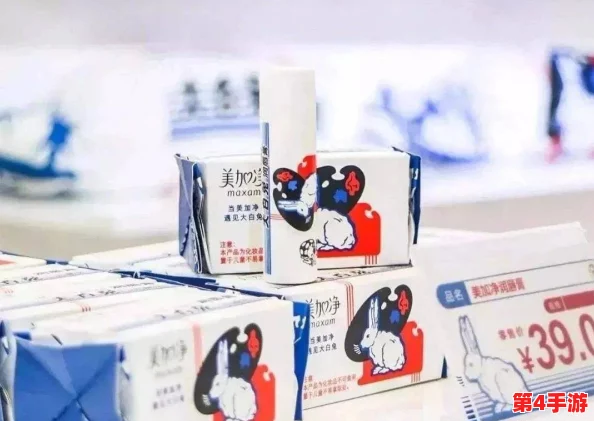 军训大白兔蹦出来了！网红热搜爆款零食，引发学生疯抢购行为