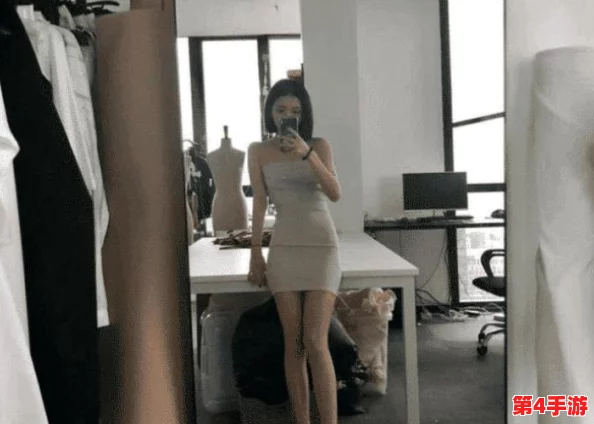 中国美女裸体大BBBBB网友热议：美与艺术的完美结合引发广泛讨论
