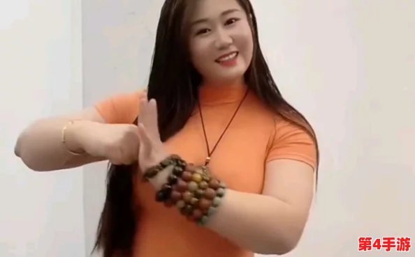 50岁丰满老熟女BBWBBW，妖娆身姿与智慧并存，展现成熟魅力的绝佳时刻