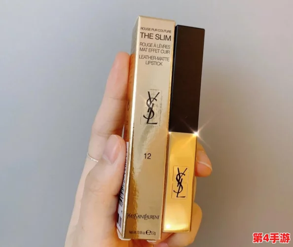 ysl水蜜桃官网网友热评：这款唇膏让我的嘴唇瞬间变得水润光泽，仿佛被阳光亲吻过一样！