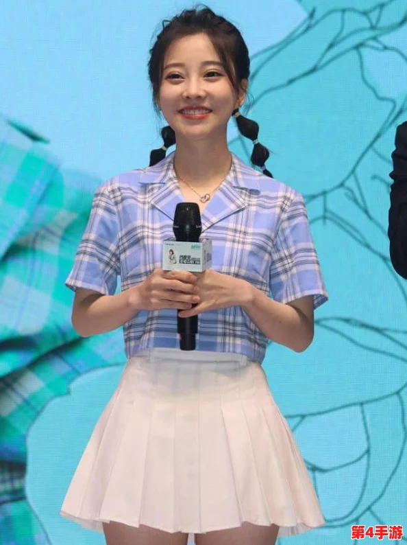 解锁心动小镇时尚密码：独家攻略揭秘格纹百褶裙的多样获取途径与搭配技巧