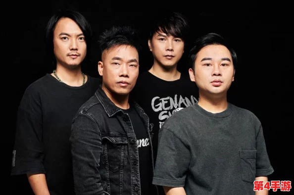 五月天激情婷婷，网友热议：这场演出真是燃爆全场，让人感受到无与伦比的音乐魅力和青春活力！