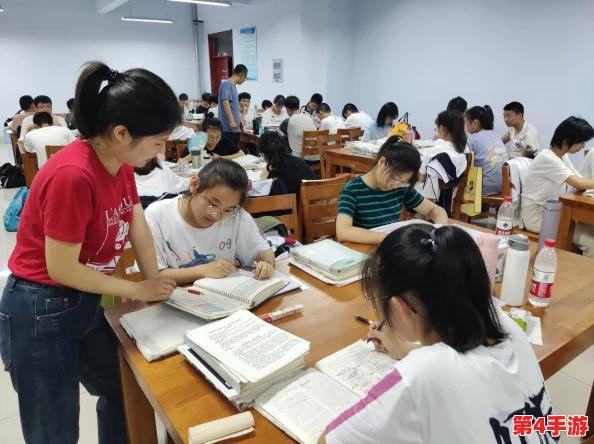 老师让我陪伴了一夜，感受温暖与心灵的交汇，真情流露温馨时刻