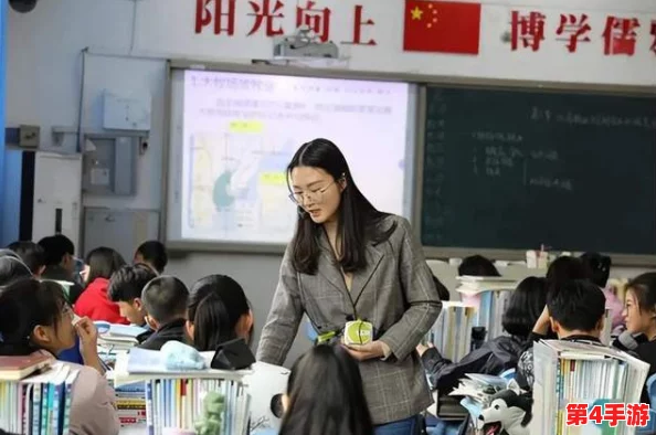 英语老师没戴罩子c了一节，学生们纷纷表示惊艳，课堂氛围瞬间活跃起来，真是令人难忘的一课！