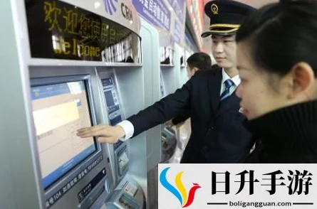 检票员用b检票按尺寸上车，乘客需注意行李大小以免影响顺利通行