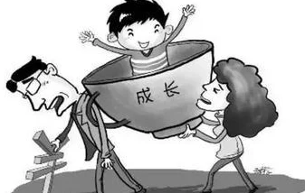 日本亲与子乱厨房：家庭烹饪的乐趣与挑战，如何在混乱中培养孩子的独立能力和创造力