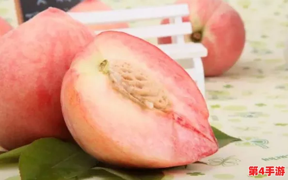 窈授水蜜桃味果冻哺乳期可以吃吗？果冻是一种清凉美味，适量食用有益身体健康