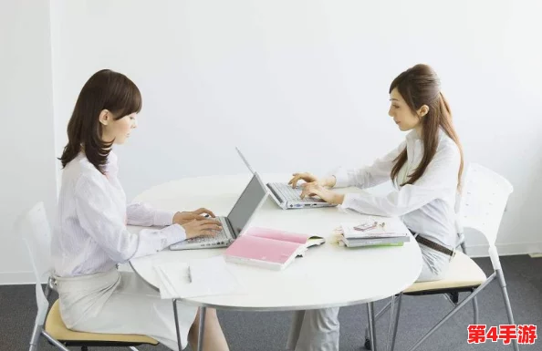 黑聊网：新兴社交平台引发用户隐私安全担忧，专家呼吁加强监管措施以保护个人信息
