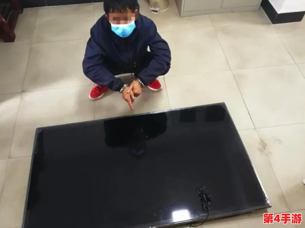 家庭监控被盗600部,网友感叹:这年头连家里的安全都不保了,真是让人心寒! 家庭监控被盗600部,网友感叹:这年头连家里的安全都不保了,真是让人心寒!