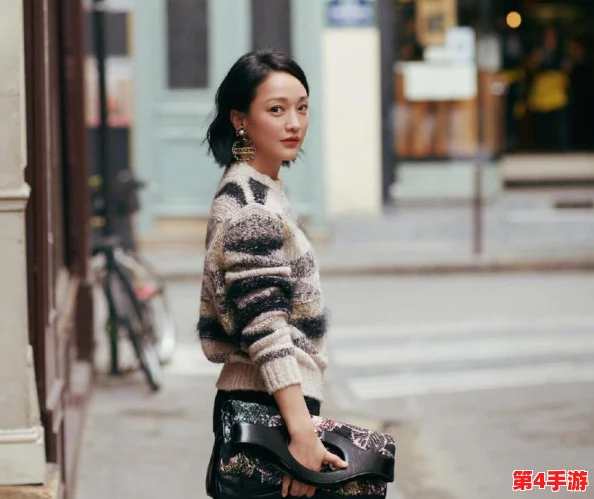 丰满多毛的大荫户:在现代社会中,如何看待身体形象与自我认同的关系? 丰满多毛的大荫户:在现代社会中,如何看待身体形象与自我认同的关系?