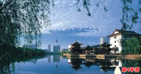 清风阁视频：带你领略古典文化的魅力与现代科技的完美结合，感受不一样的视听盛宴！
