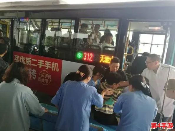 啊灬轻点大巴又粗又长故事：一场意外的旅程引发的幽默与感动，乘客们的奇妙经历分享