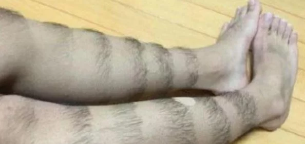丰滿多毛的大隂户特写：从生物学角度看其对人类吸引力的影响与文化意义分析