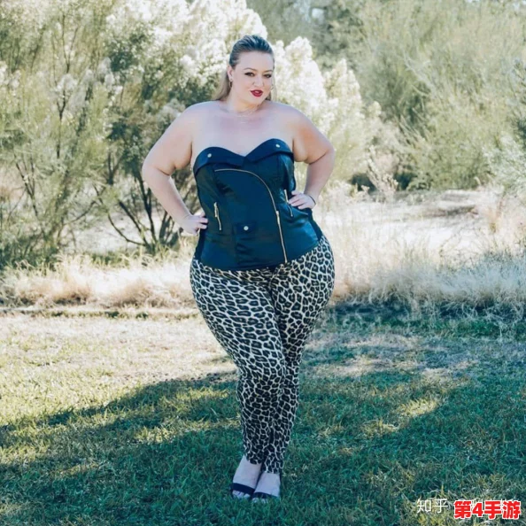 肥白大屁股BBWBBWHD撒尿，展现了独特的身体美与自信，挑战传统审美观念，引发热议与讨论