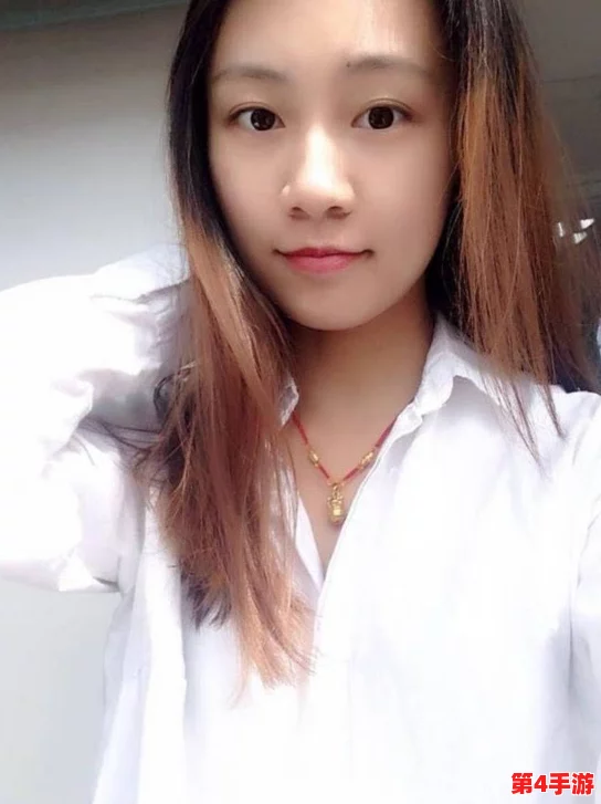 无套内谢大学处破女，校花被曝与多名男生有染，细节曝光引发网友热议