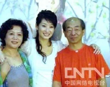 全家一起来黄梅徐海，传闻明星家庭秘密聚会，背后隐藏的亲情故事引发热议！