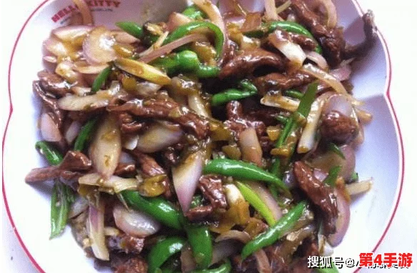 牛爷爷爆炒小丽：这道菜的独特风味和制作过程让人垂涎欲滴，值得每位美食爱好者尝试
