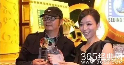 国产野战：男星被曝与女助理车震，绯闻传出导演现场目睹并默许