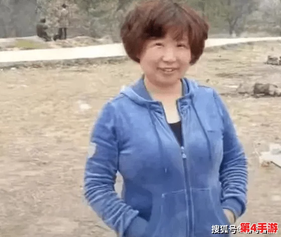 二人生猴子全程不盖被子，网友热议：这究竟是怎样的生活方式与心理状态？