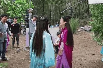 貂蝉的两只大兔子的主题曲：探讨历史与虚构结合下的角色魅力和文化符号意义
