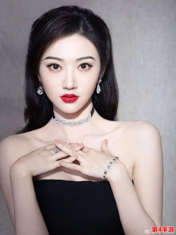 美乳粉嫩妹子：她们的魅力与自信如何在社交媒体上引发热议与关注？